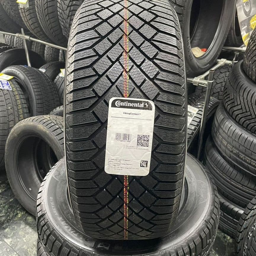 Continental ContiVikingContact 7 295/30 R21 102T