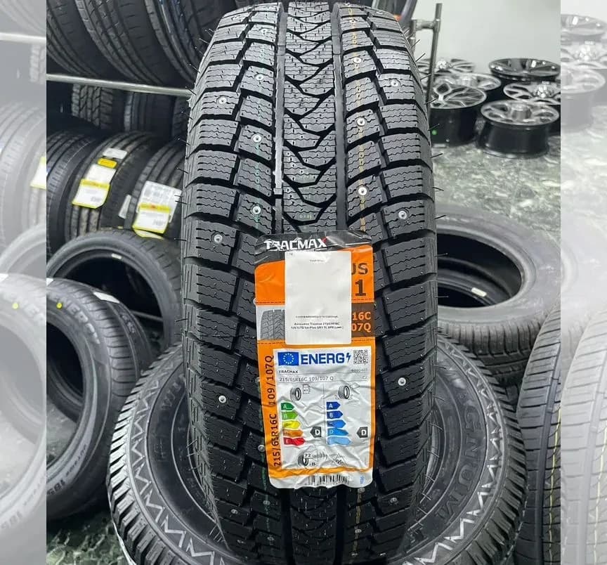 Tracmax Ice-Plus SR1 215/65 R16C 107Q