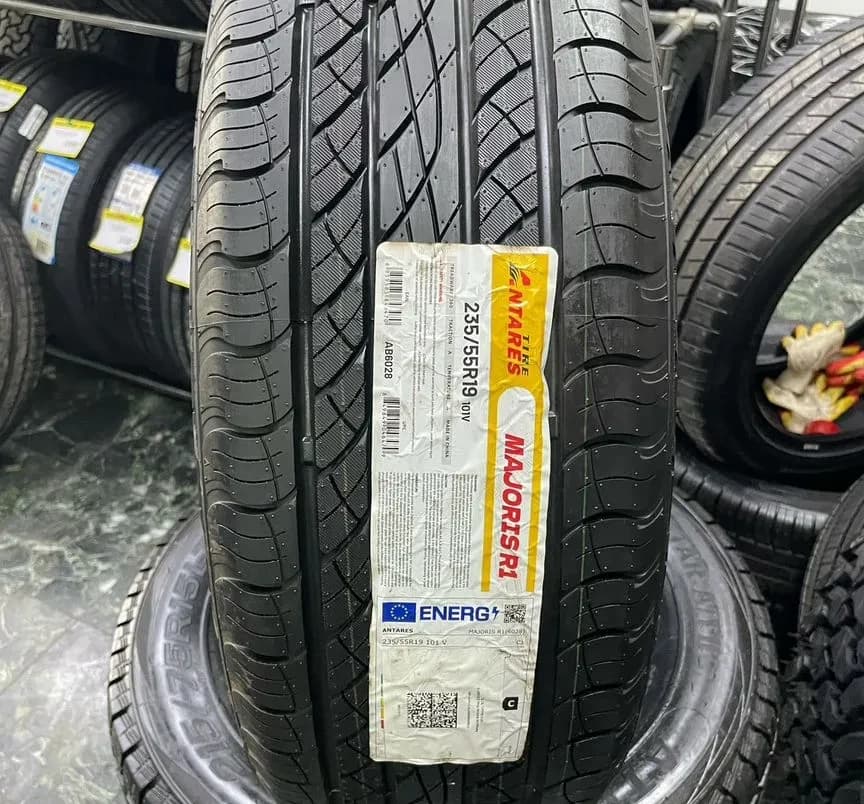 Antares Majoris R1 235/55 R19 101V