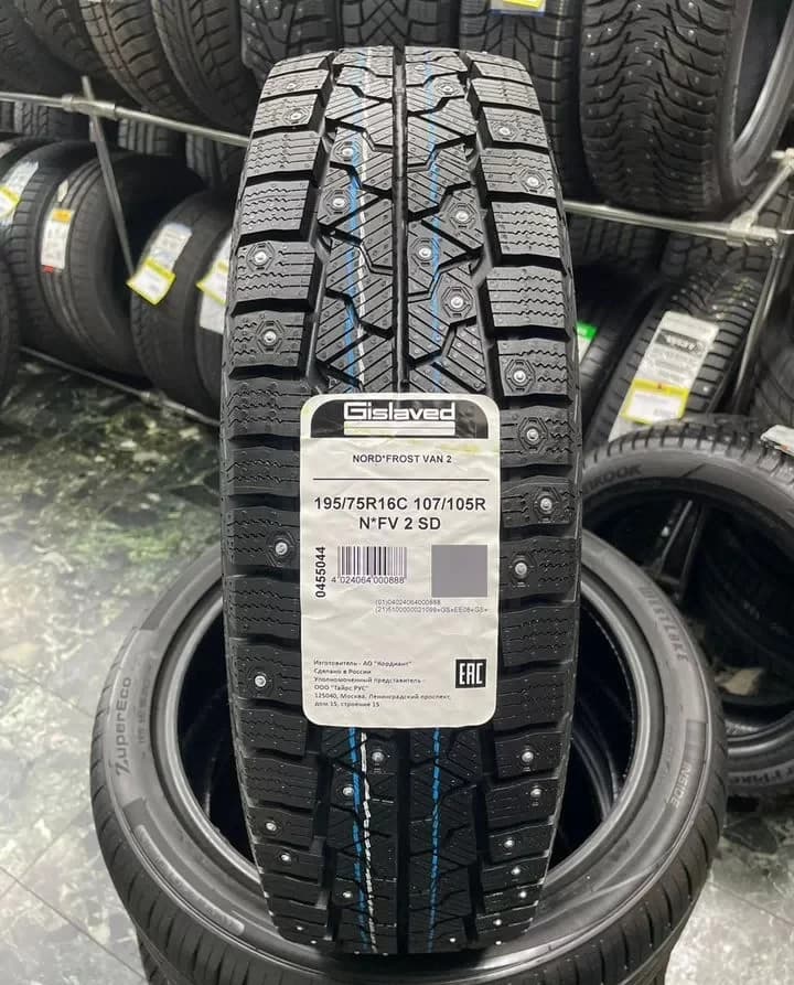 Gislaved Nord Frost Van 2 195/75 R16C 107R
