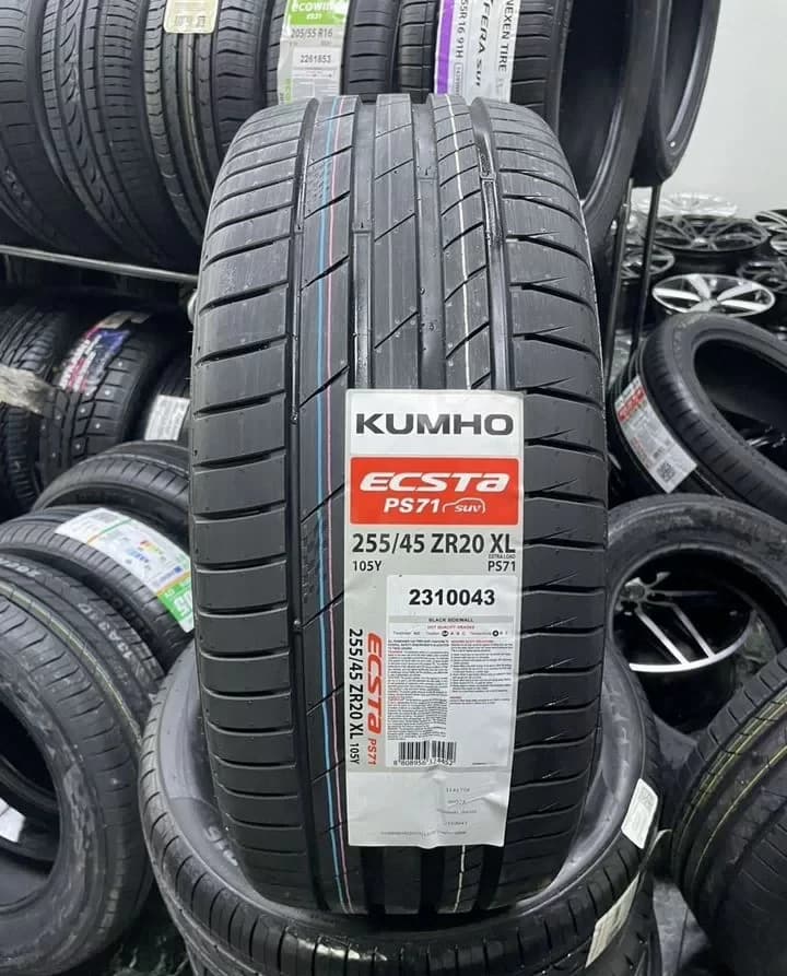 Kumho Ecsta PS71 255/45 R20 105Y XL
