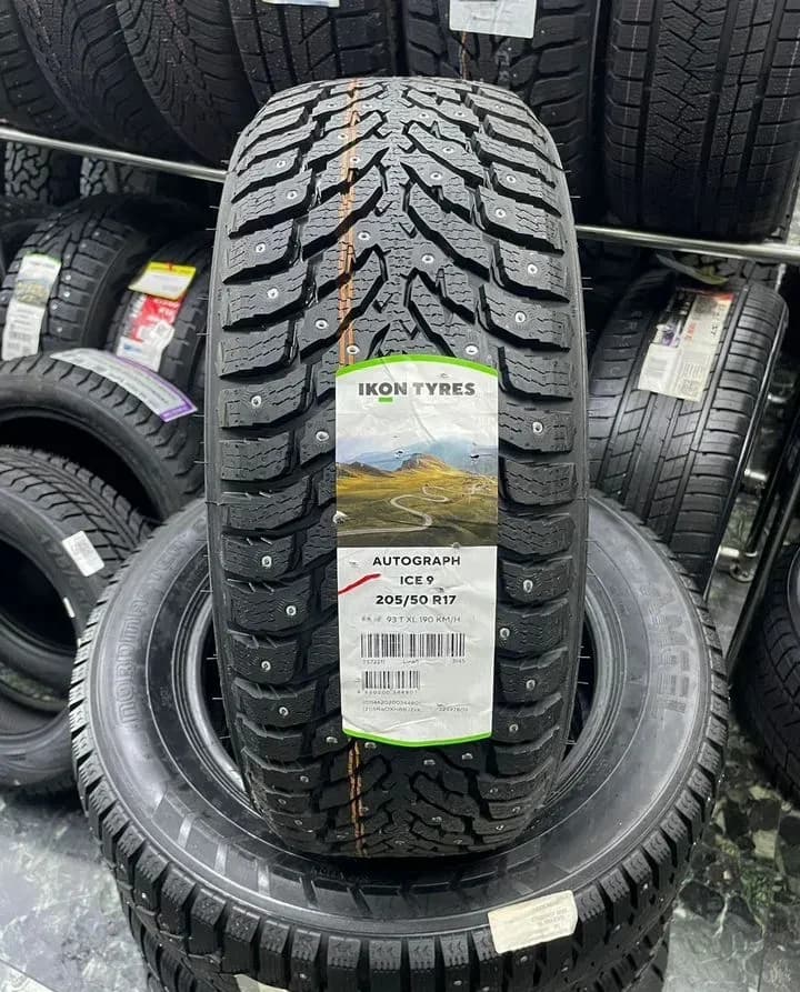 Ikon Autograph Ice 9 SUV 205/50 R17 93T
